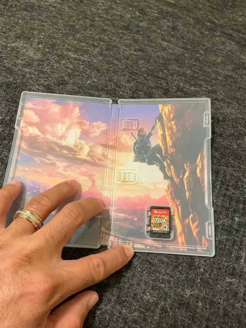 The Legend of Zelda: Breath of the Wild - Nintendo Switch